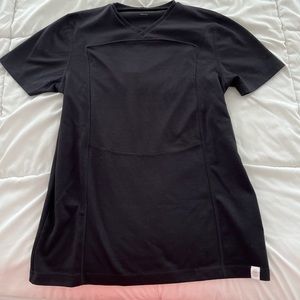 Mens baby carrying shirt